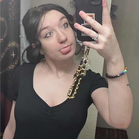 diorahanson